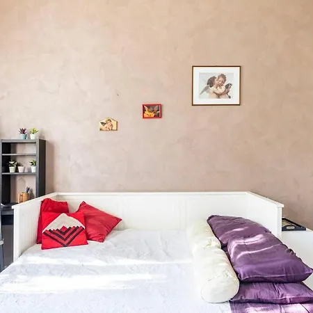 Apartmán Indipendent Near Metro - Monolocale Indipendente Vicinissimo Metro